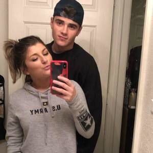 Meet your Posher, Brittney